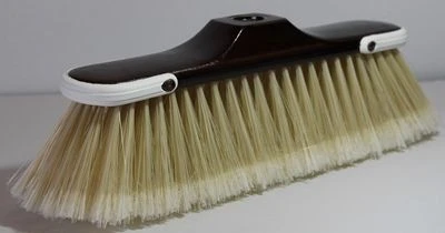 SCOPA MONIQUE CON PARAURTI E SETOLE MORBIDE